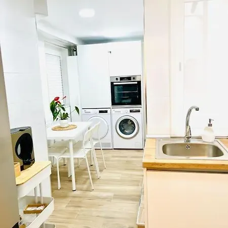 Daire New Spacious And Cozy - Málaga